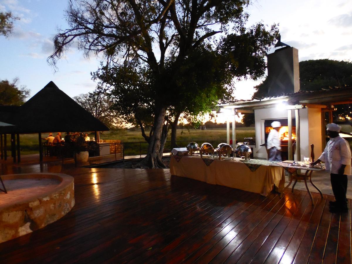 La Rochelle Lodge Okaukuejo Dış mekan fotoğraf