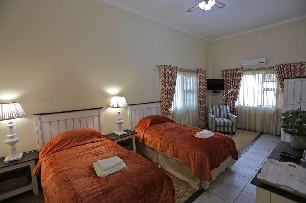 La Rochelle Lodge Okaukuejo Dış mekan fotoğraf