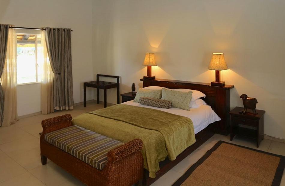 La Rochelle Lodge Okaukuejo Dış mekan fotoğraf