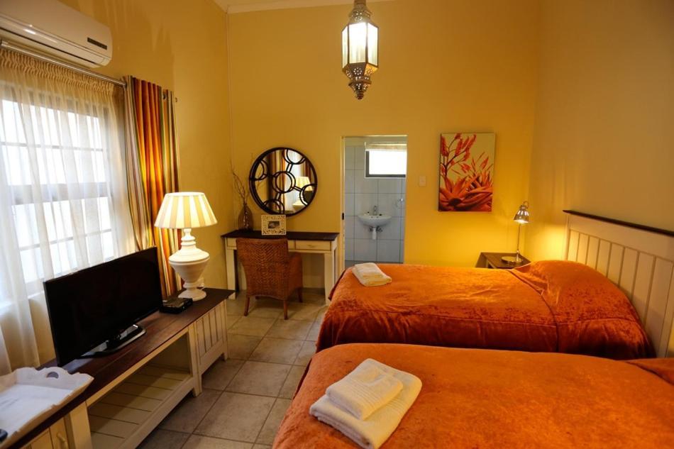 La Rochelle Lodge Okaukuejo Dış mekan fotoğraf